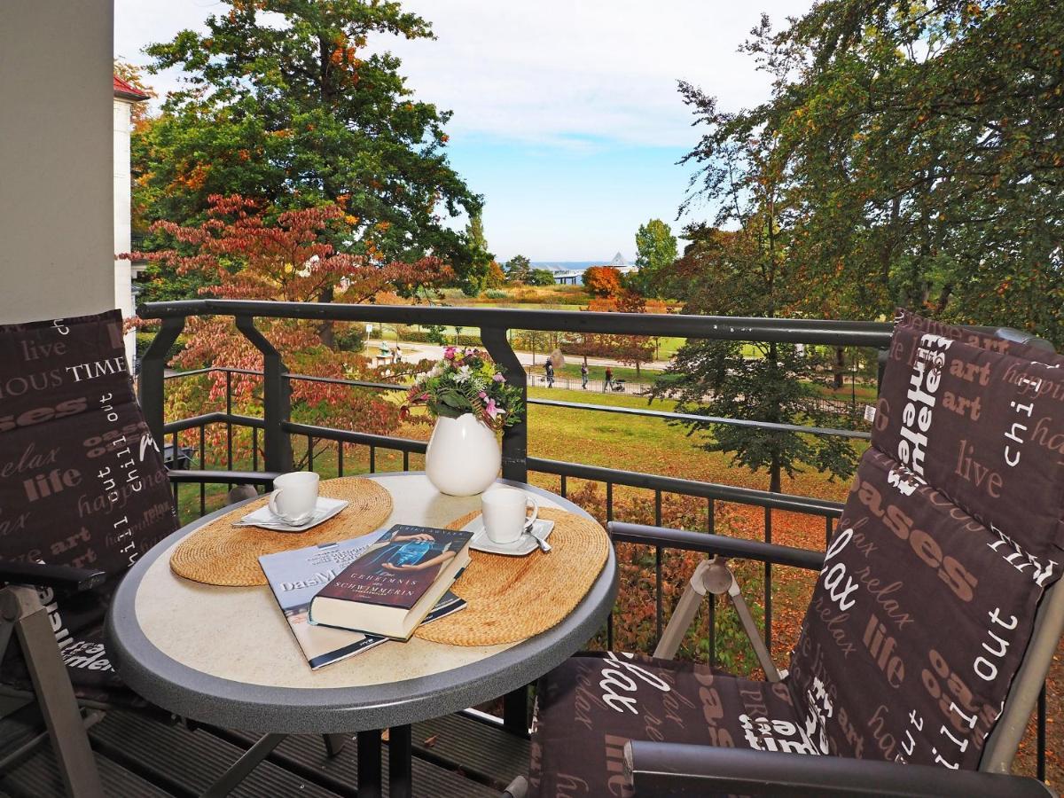 Kaiservillen Heringsdorf - Ferienwohnung Mit 1 Schlafzimmer Und Balkon Dr4 Esterno foto